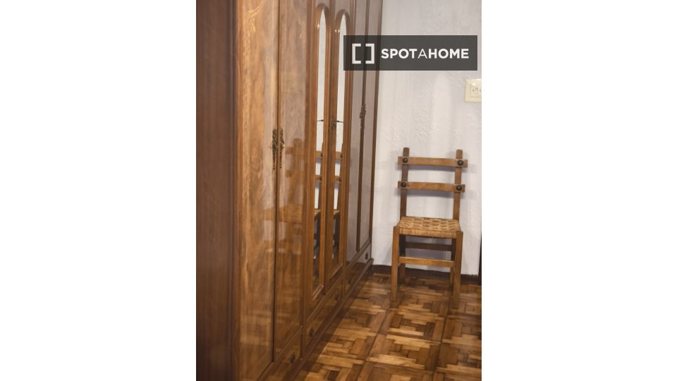 Double room Santander, 2 beds — photo 2