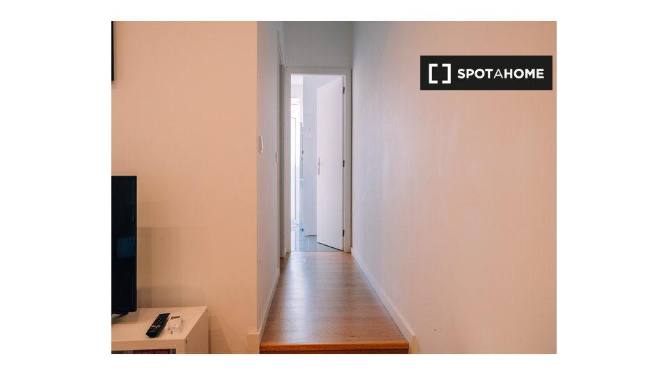 Apartment Porto, 3 beds, 80m² — photo 15