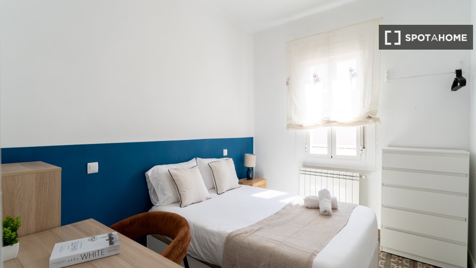 Double room Madrid, 6 beds — photo 13