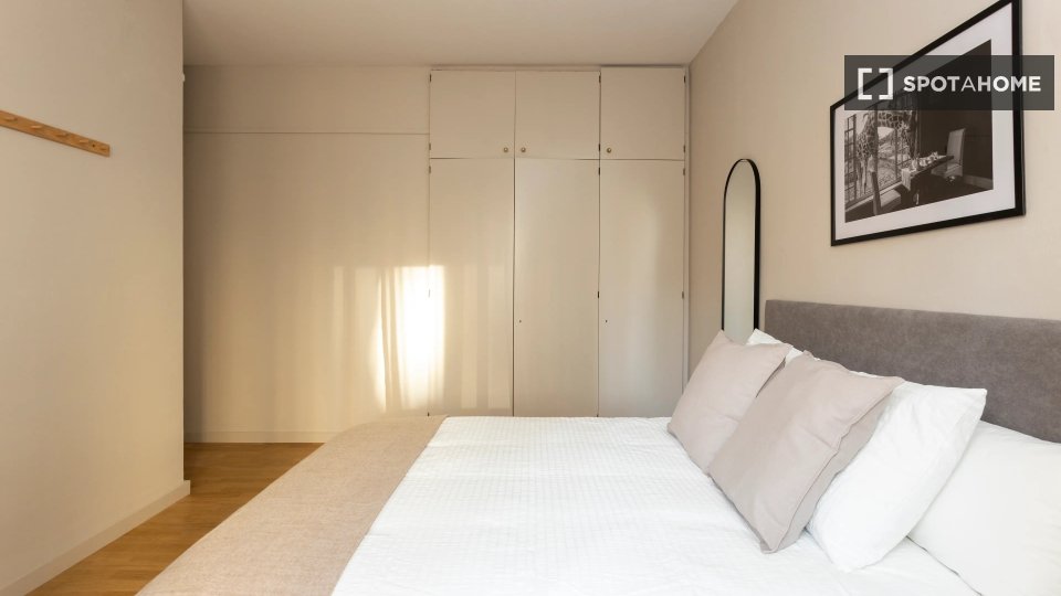 Double room Barcelona, 6 beds — photo 1