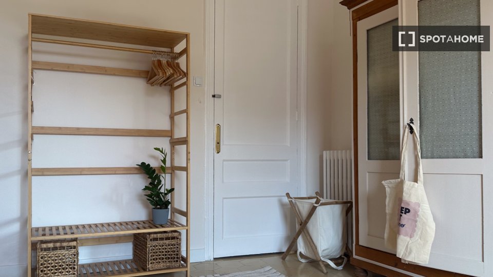 Double room Barcelona, 8 beds, 250m² — photo 45