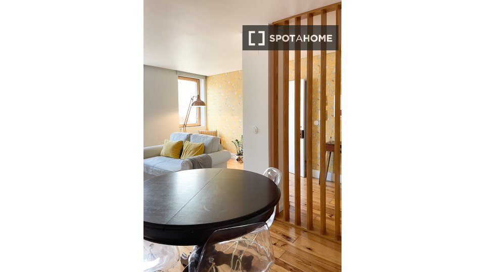 Apartment Lisbon, 2 beds, 65m² — photo 6