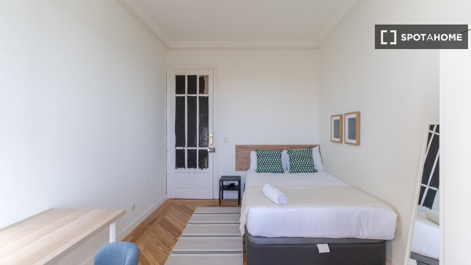 Double room Madrid, 8 beds — photo 30