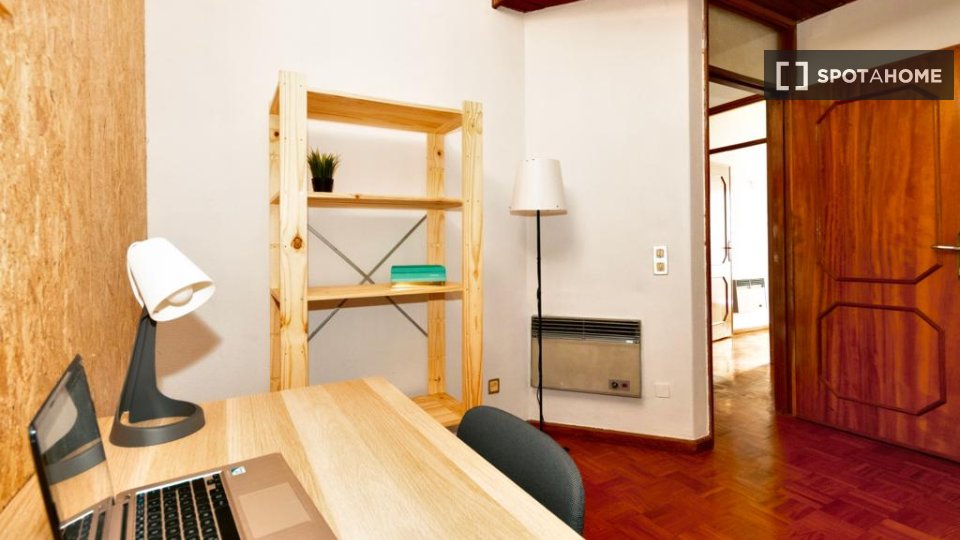 Double room Porto, 5 beds — photo 18