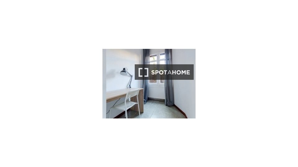 Double room Barcelona, 4 beds, 100m² — photo 11