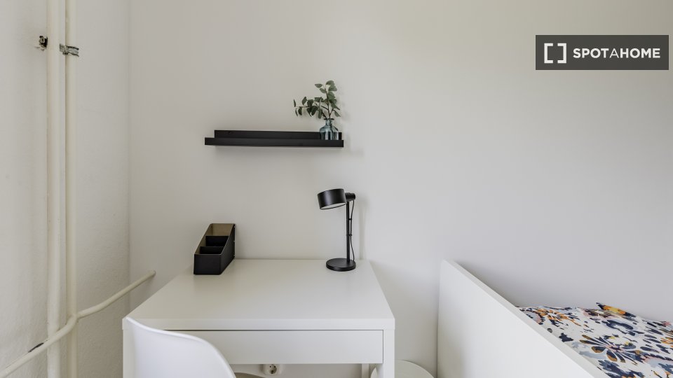 Double room Berlin, 11 beds, 187m² — photo 4