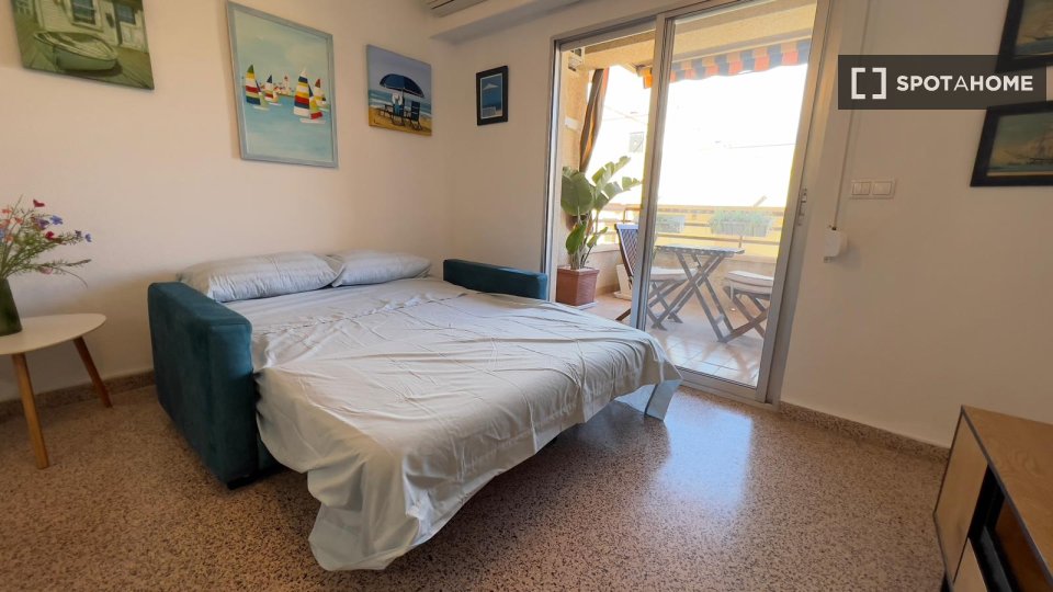 Apartment mono Alicante, 40m² — photo 18