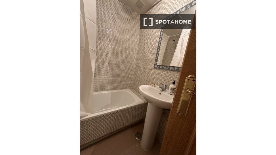 Apartment Madrid, 1 bed, 35m² — photo 7