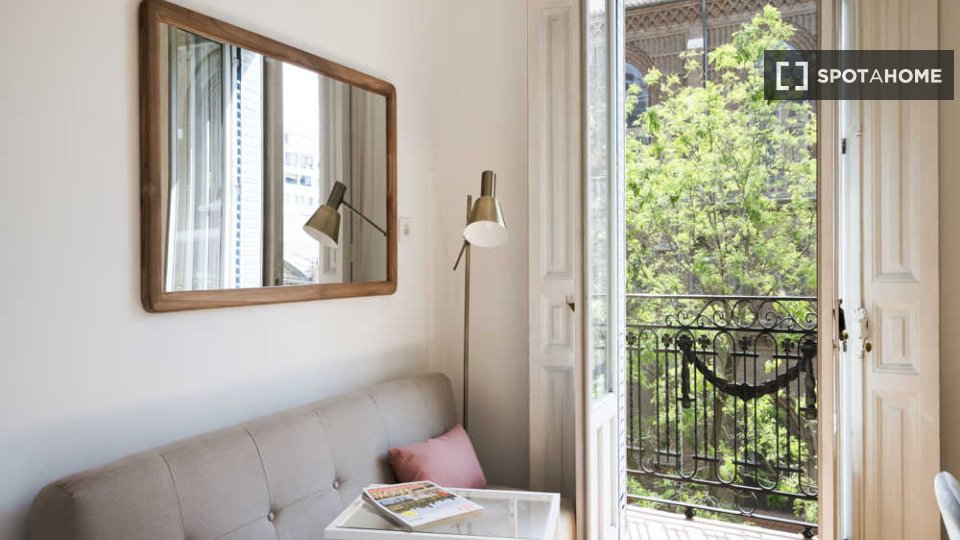 Double room Madrid, 8 beds — photo 46