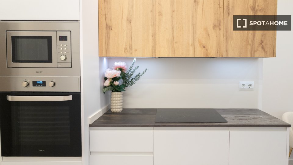 Apartment Madrid, 2 beds, 65m² — photo 15