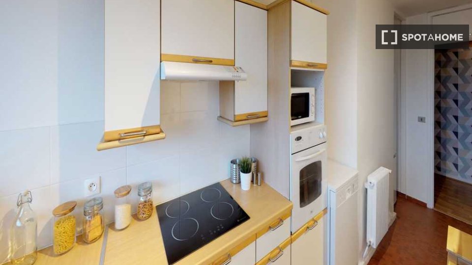 Double room Lille, 5 beds, 110m² — photo 7