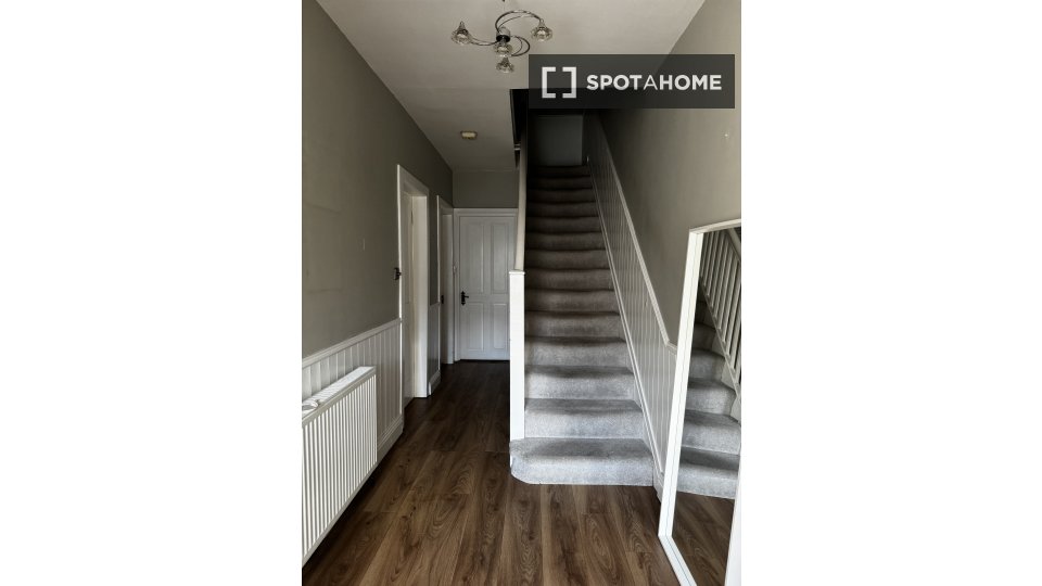 Double room Dublin, 2 beds — photo 19