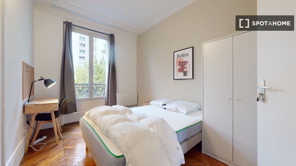 Double room Paris, 18 beds — photo 7