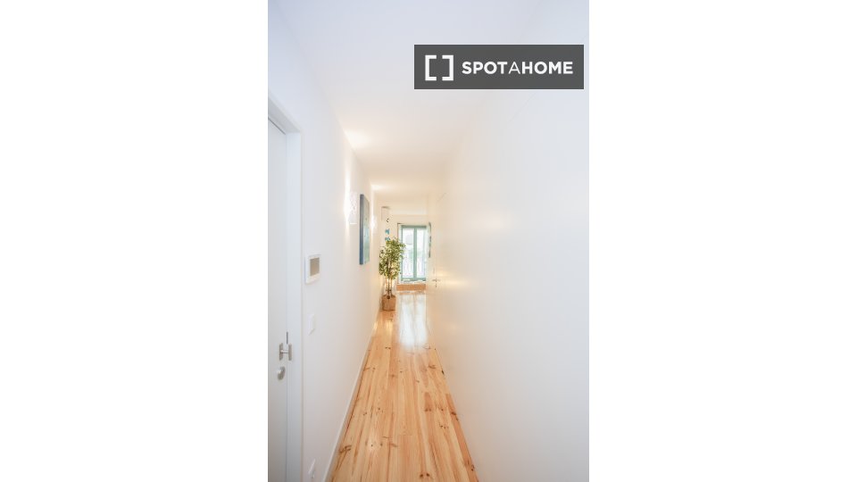 Apartment Porto, 1 bed, 57m² — photo 7