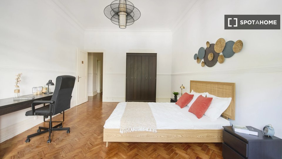 Double room Lisbon, 10 beds — photo 13
