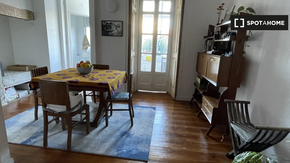 Apartment Lisbon, 2 beds — photo 2