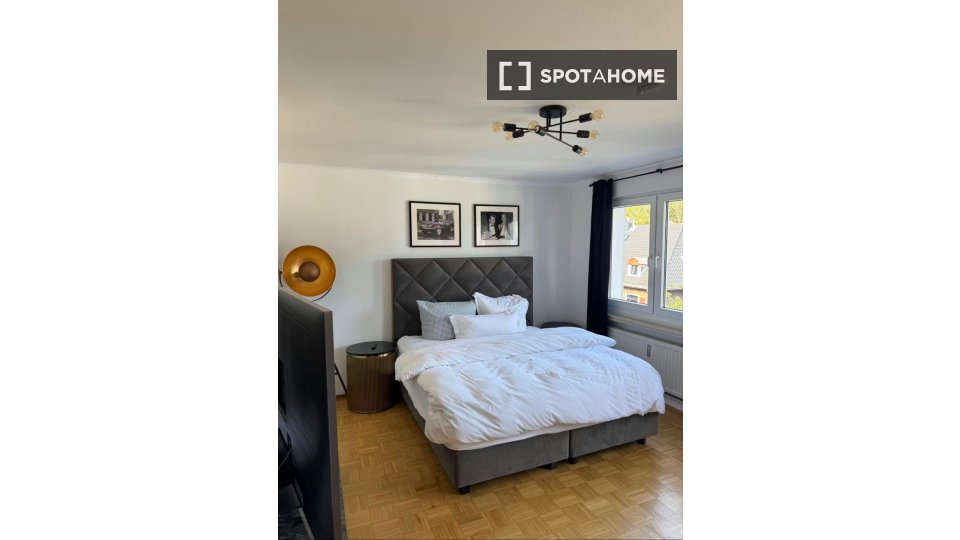 Apartment mono Dusseldorf — photo 1