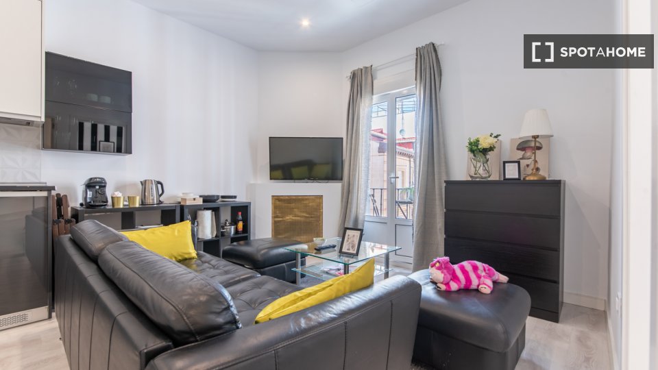 Apartment Madrid, 3 beds, 70m² — photo 8
