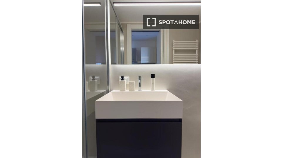 Apartment Milan, 1 bed — photo 4