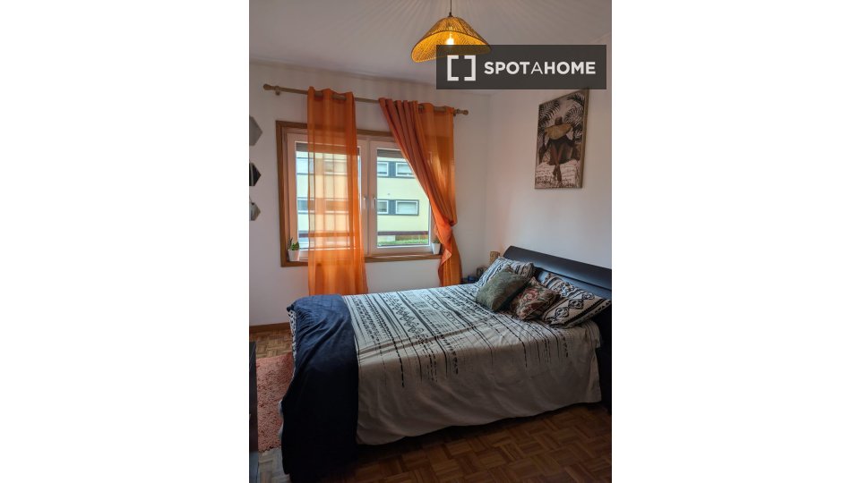 Double room Porto, 3 beds, 90m² — photo 12