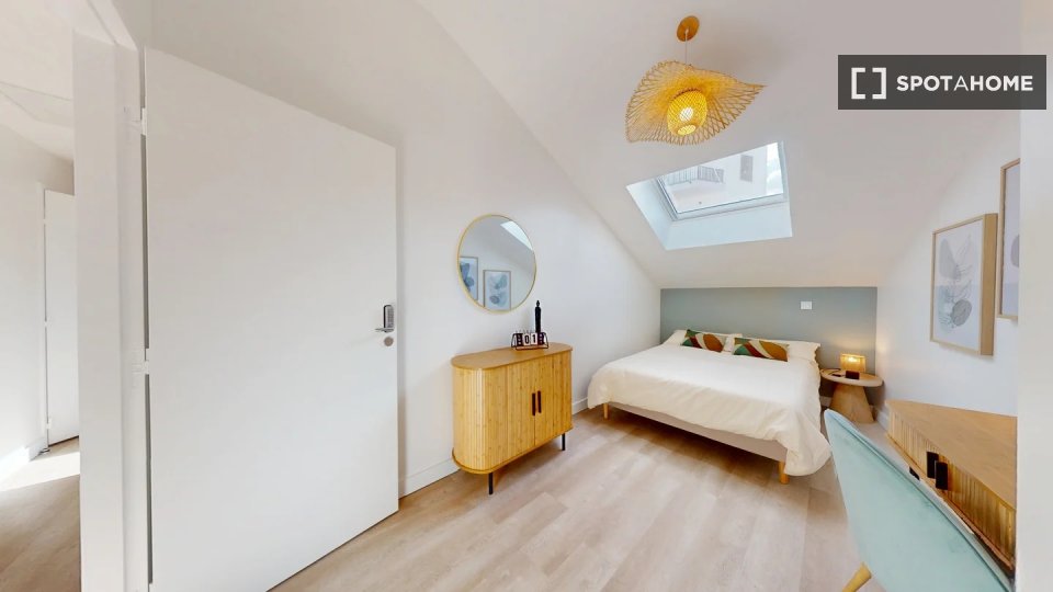 Double room Lyon, 17 beds — photo 61