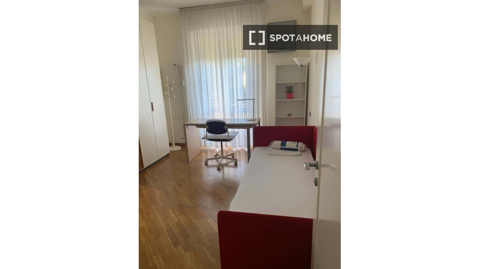 Apartment Milan, 1 bed, 92m² — photo 15
