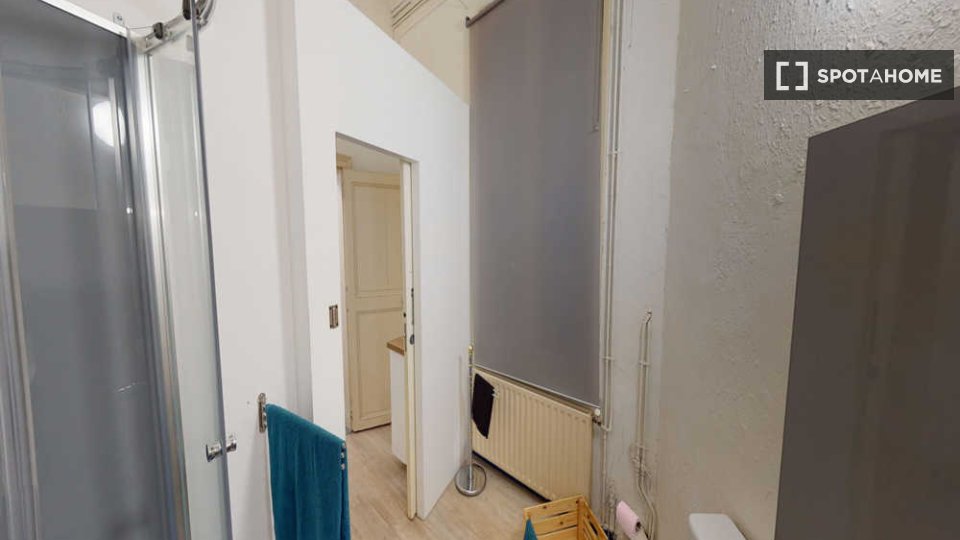 Double room Montpellier, 6 beds, 200m² — photo 5