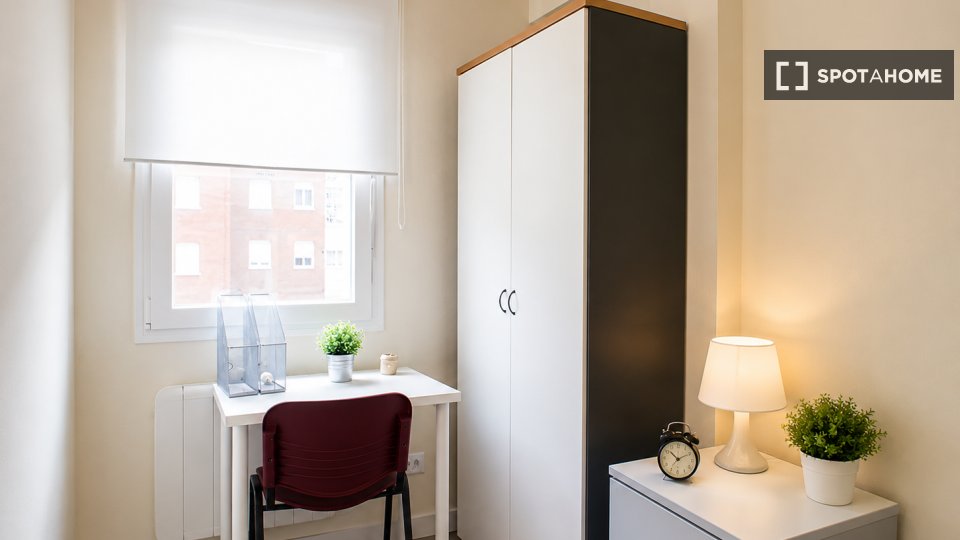 Se alquila habitación en piso compartido en Getafe