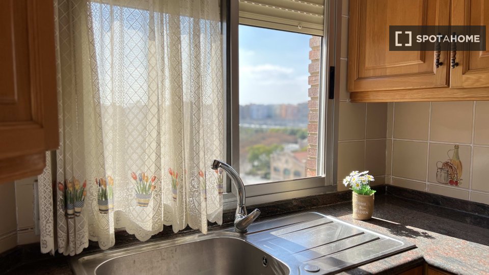 Double room Valencia, 5 beds — photo 18