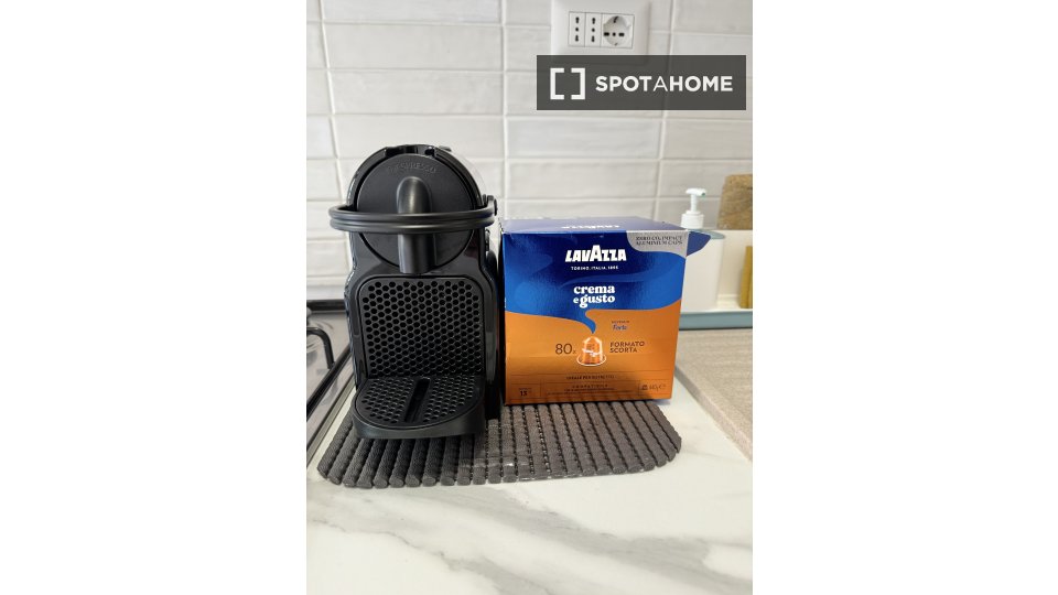 Double room Rome, 3 beds, 90m² — photo 7
