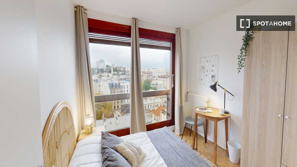 Double room Paris, 4 beds, 100m² — photo 9