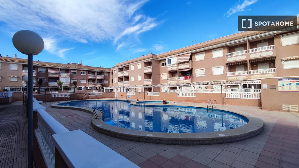 Apartment Alicante, 1 bed, 50m² — photo 6