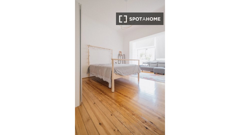 Double room Lisbon, 7 beds — photo 4