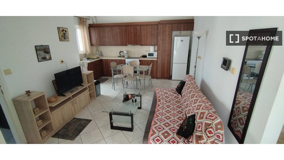 Double room Athens, 4 beds, 100m² — photo 6