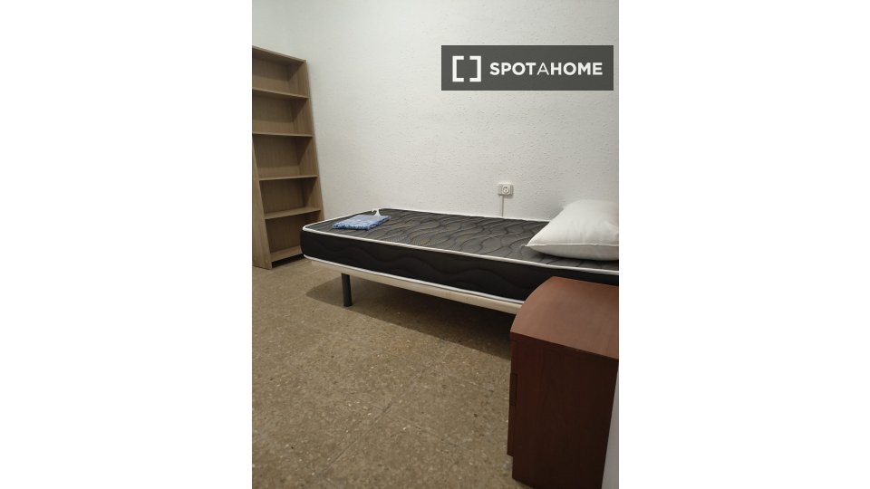 Double room Barcelona, 4 beds — photo 22