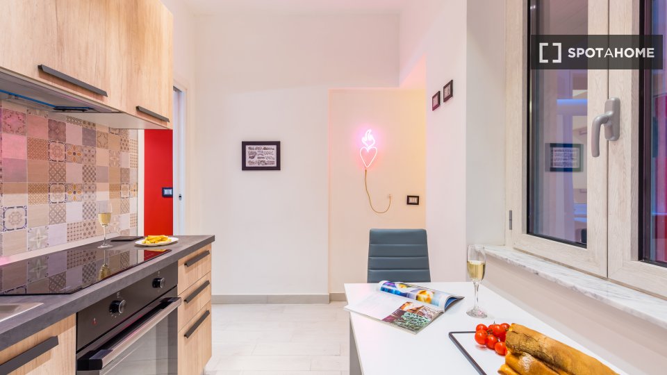 Apartment Naples, 1 bed — photo 14
