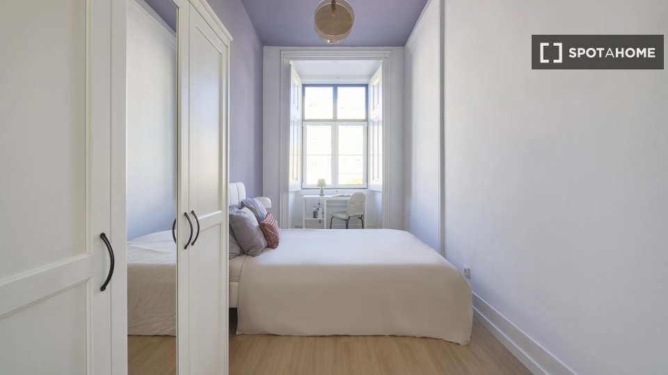 Double room Lisbon, 9 beds — photo 10
