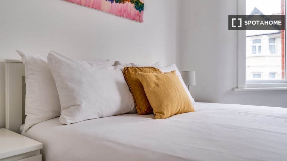 Apartment London, 2 beds — photo 11