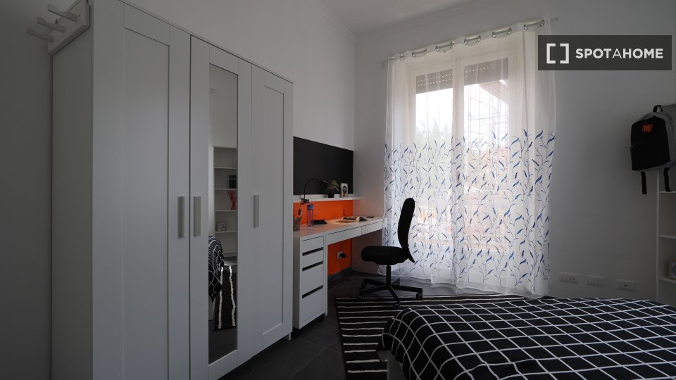 Double room Turin, 7 beds — photo 3