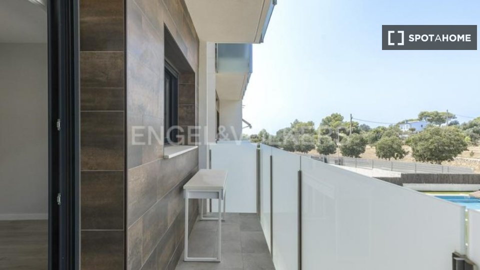 Apartment Barcelona, 3 beds, 100m² — photo 18