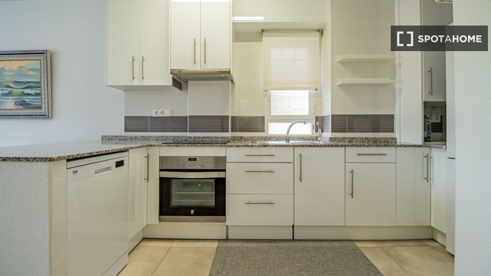 Apartment Alicante, 1 bed, 58m² — photo 10
