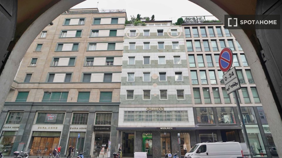 Apartment Milan, 1 bed, 60m² — photo 11