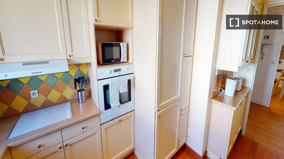 Double room Paris, 4 beds, 80m² — photo 6