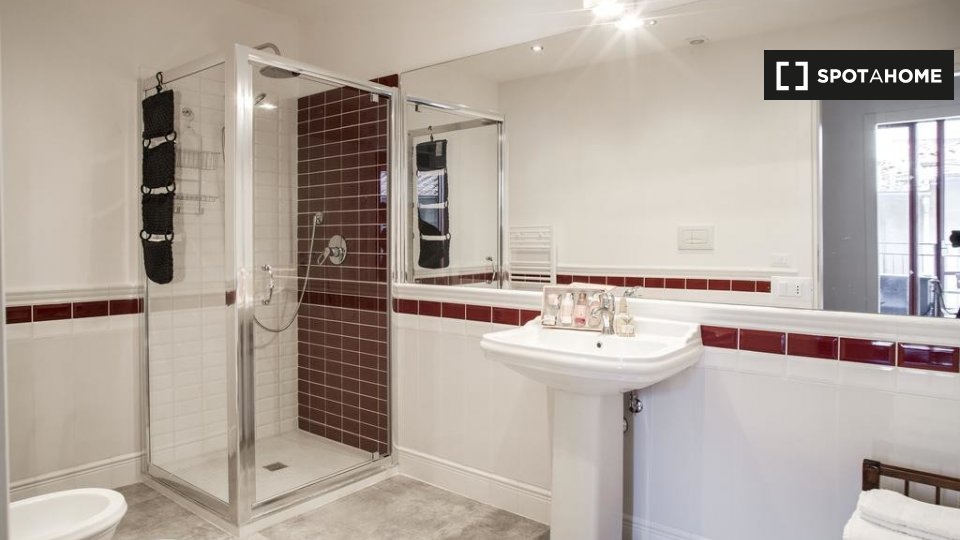 Apartment Florence, 1 bed, 80m² — photo 1