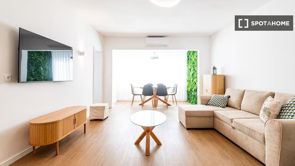 Apartment Lisbon, 1 bed — photo 3