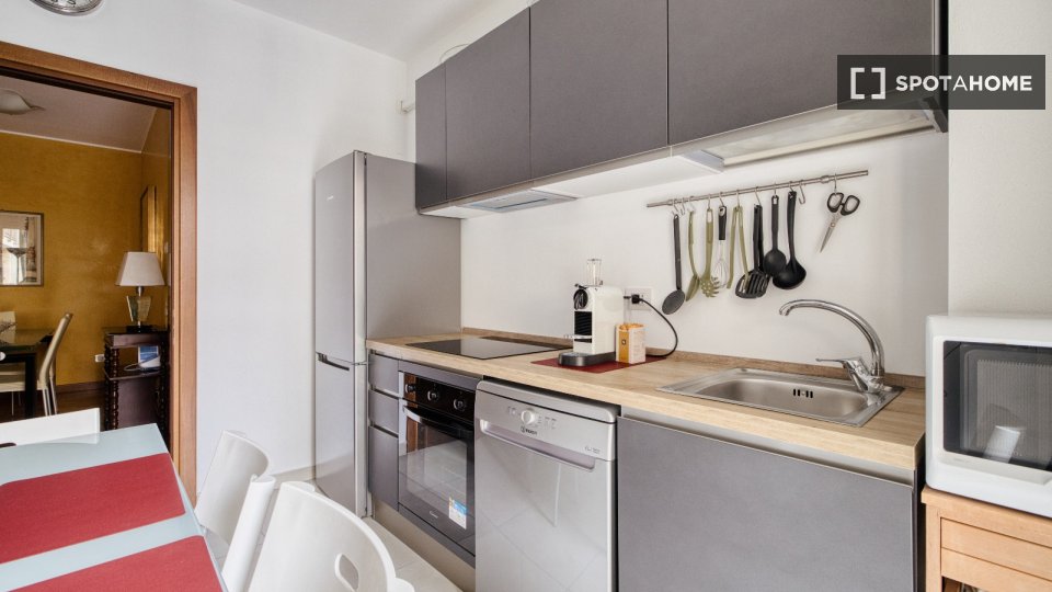 Apartment Milan, 2 beds, 92m² — photo 10