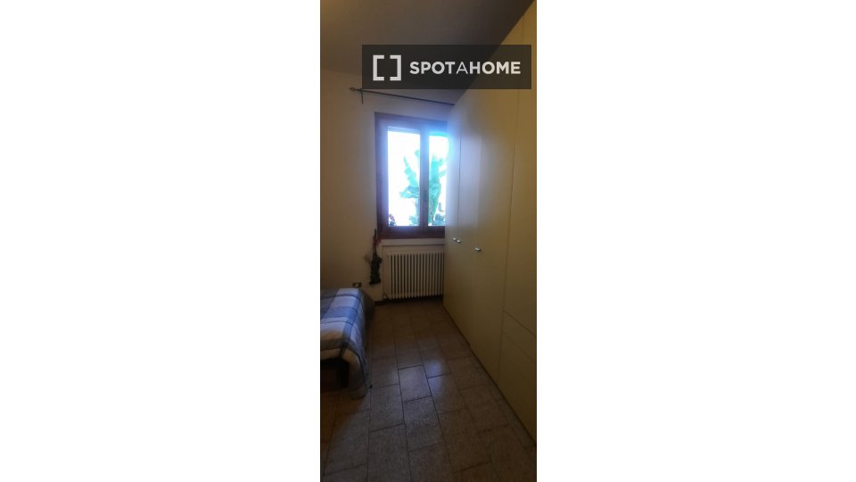 Camera doppia Bologna, 4 camere — foto 8