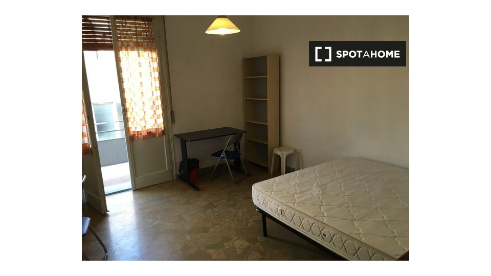 Double room Bologna, 2 beds — photo 4