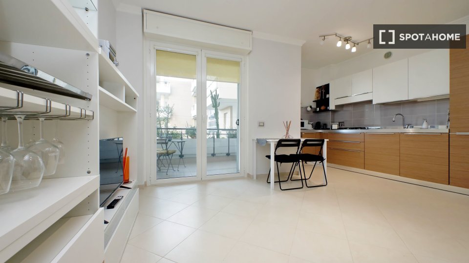 Apartment Rome, 1 bed — photo 14