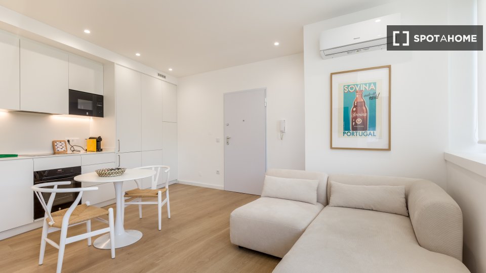 Apartment mono Porto, 40m² — photo 49